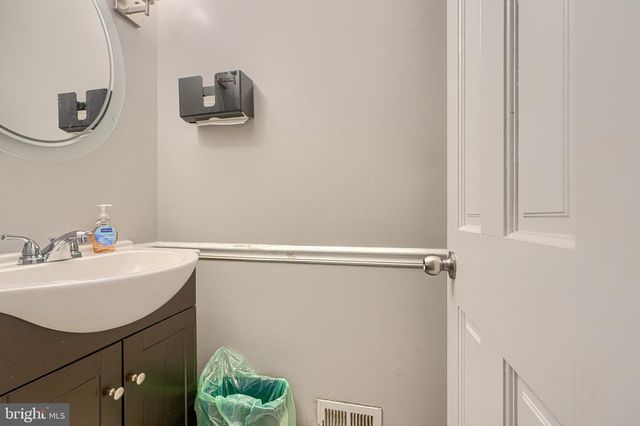6603 RYCROFT AVENUE, Hyattsville, MD 20784