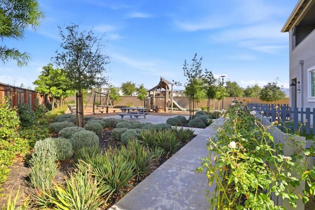 18207 Rebollo Lane, Morgan Hill, CA 95037