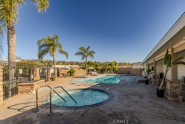 5815 E La Palma Ave 82, Anaheim Hills, CA 92807