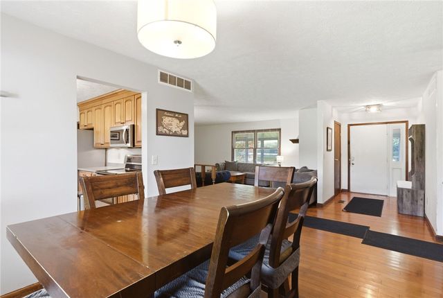 2395 Clark Run Road, Xenia Twp, OH 45385