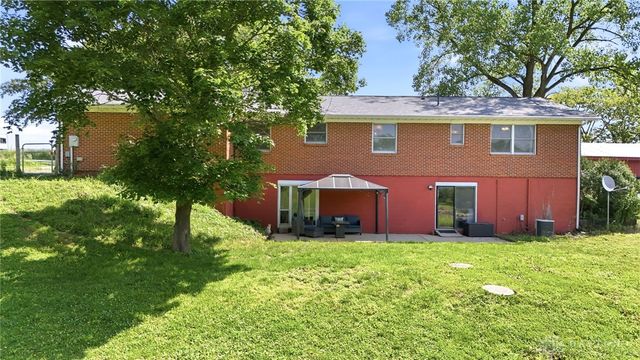 2395 Clark Run Road, Xenia Twp, OH 45385
