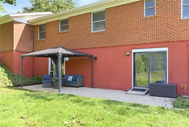 2395 Clark Run Road, Xenia Twp, OH 45385