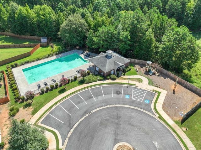 408 Paulownia Circle, Mcdonough, GA 30253