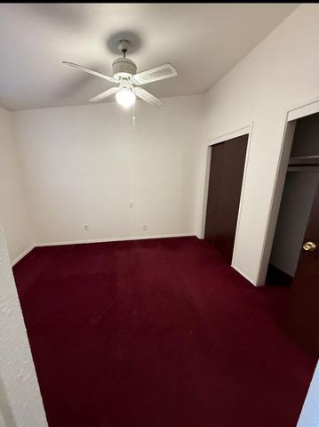 988 E Putnam Avenue, Porterville, CA 93257