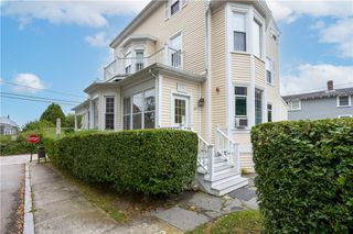26 Cliff Avenue 2, Newport, RI 02840