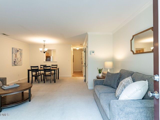 316 Standish Drive, Chapel Hill, NC 27517