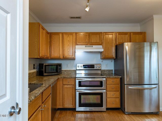 316 Standish Drive, Chapel Hill, NC 27517