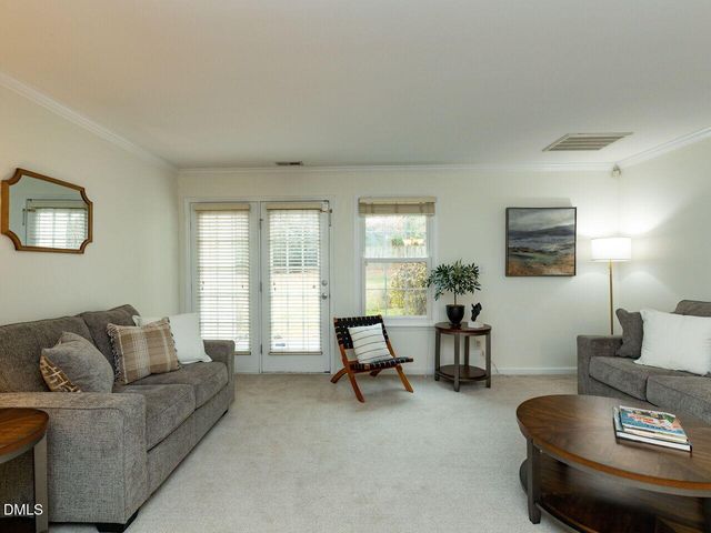 316 Standish Drive, Chapel Hill, NC 27517