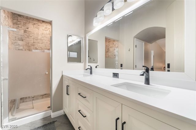 461 Waterwheel Falls Drive, Henderson, NV 89015