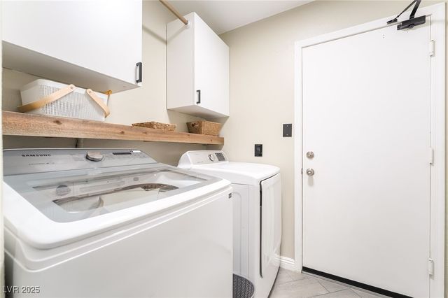 461 Waterwheel Falls Drive, Henderson, NV 89015