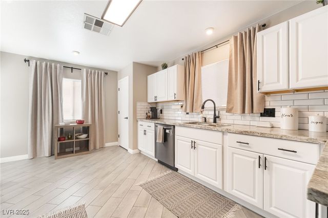 461 Waterwheel Falls Drive, Henderson, NV 89015