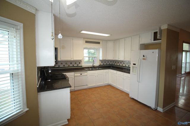 153 Hazelwood Drive, Hazel Green, AL 35750