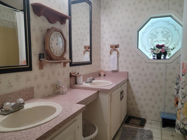 7618 Monument Drive, Grants Pass, OR 97526