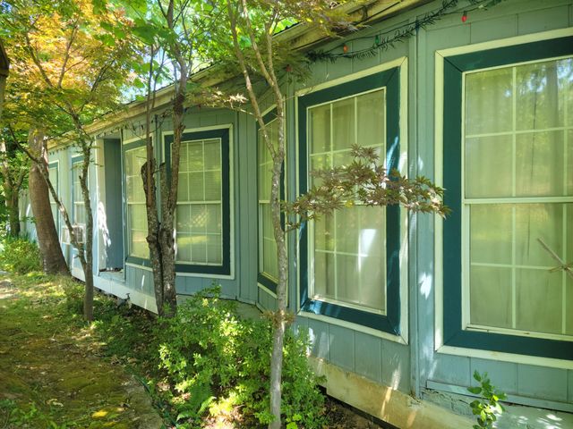 7618 Monument Drive, Grants Pass, OR 97526