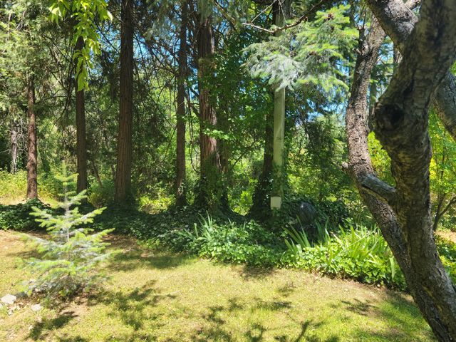 7618 Monument Drive, Grants Pass, OR 97526