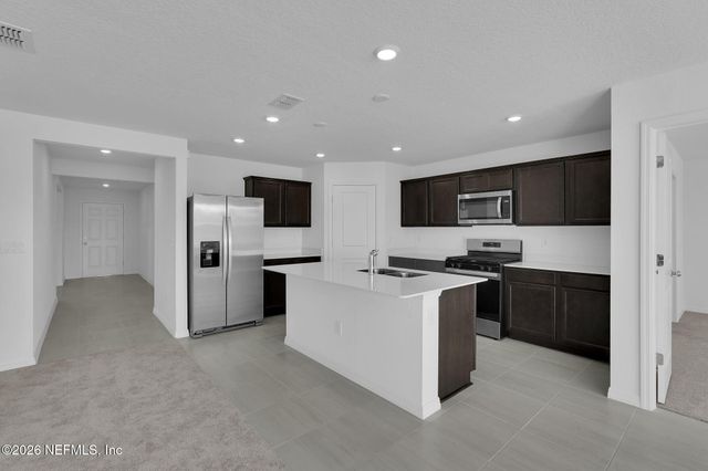 7022 SANDPERCH Street, Jacksonville, FL 32244