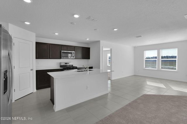 7022 SANDPERCH Street, Jacksonville, FL 32244