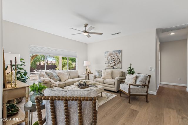 16275 W DESERT WINDS Drive, Surprise, AZ 85374