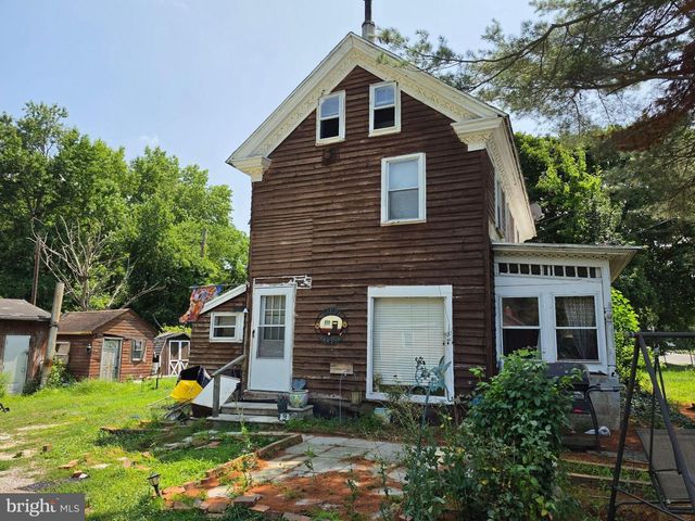 305 MAIN ST, Newport, NJ 08345