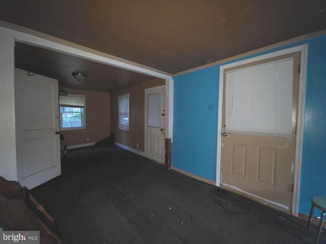305 MAIN ST, Newport, NJ 08345