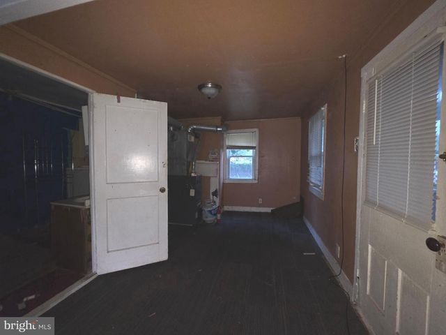 305 MAIN ST, Newport, NJ 08345