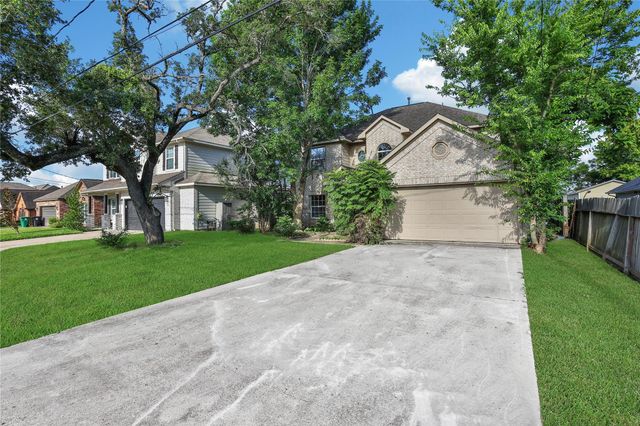 8034 Fountain Street, Houston, TX 77051
