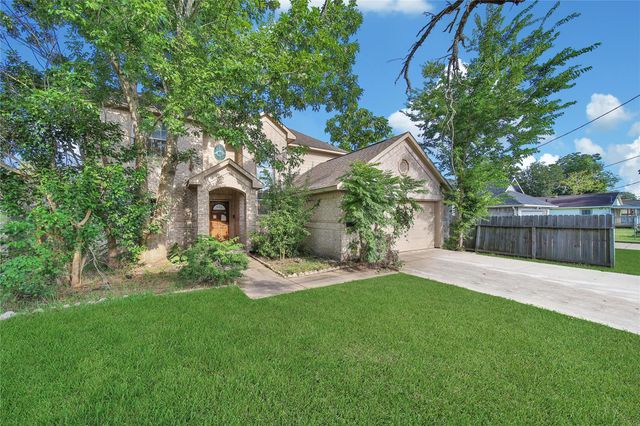 8034 Fountain Street, Houston, TX 77051