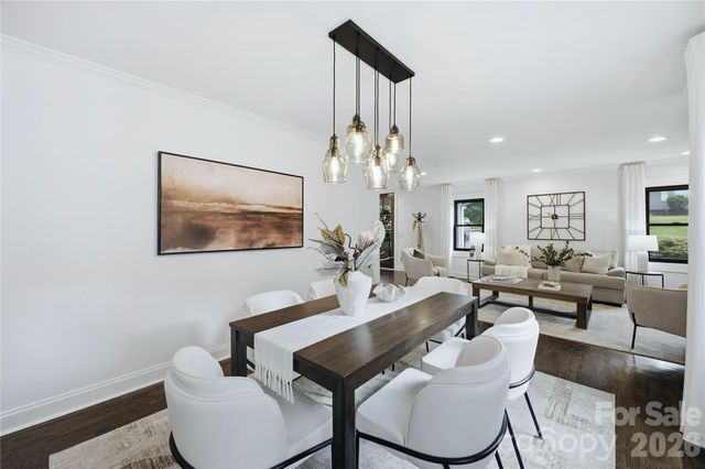 947 Everett Place, Charlotte, NC 28205