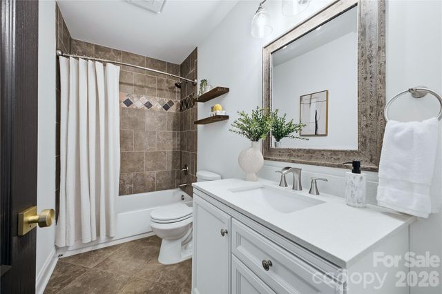 947 Everett Place, Charlotte, NC 28205