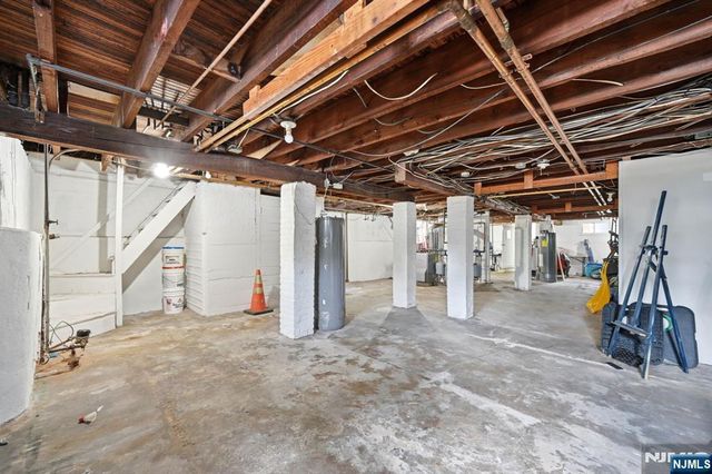 948 Van Houten Avenue, Clifton, NJ 07013