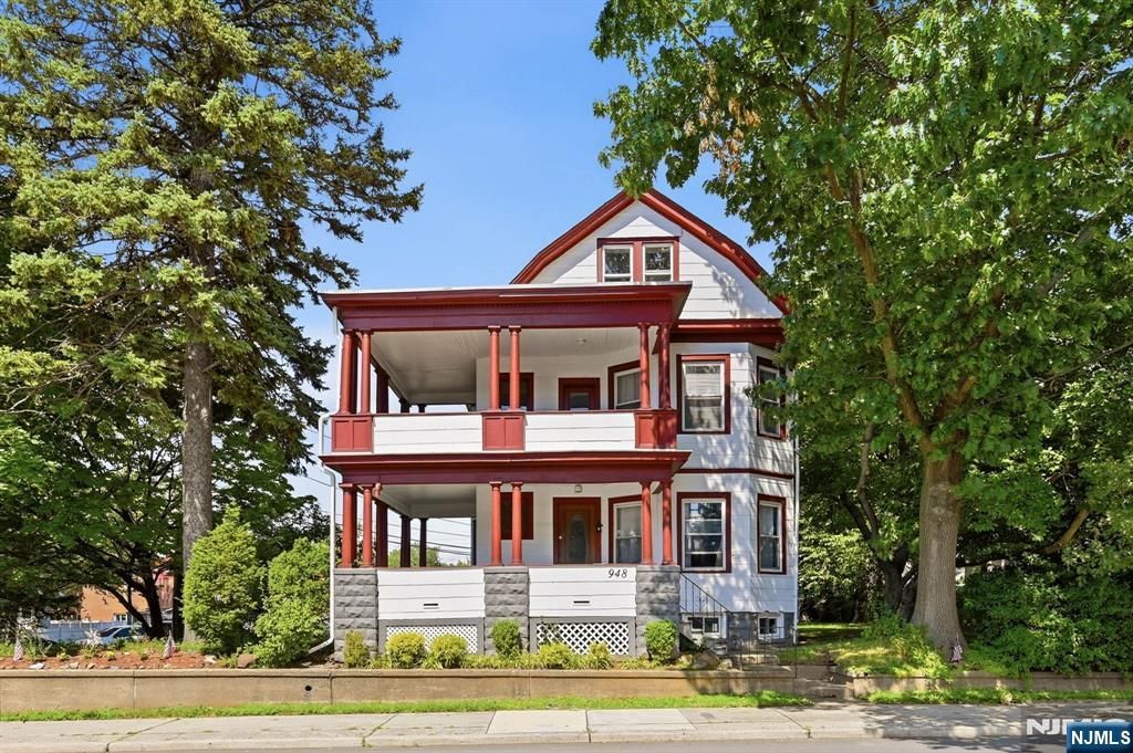 948 Van Houten Avenue, Clifton, NJ 07013