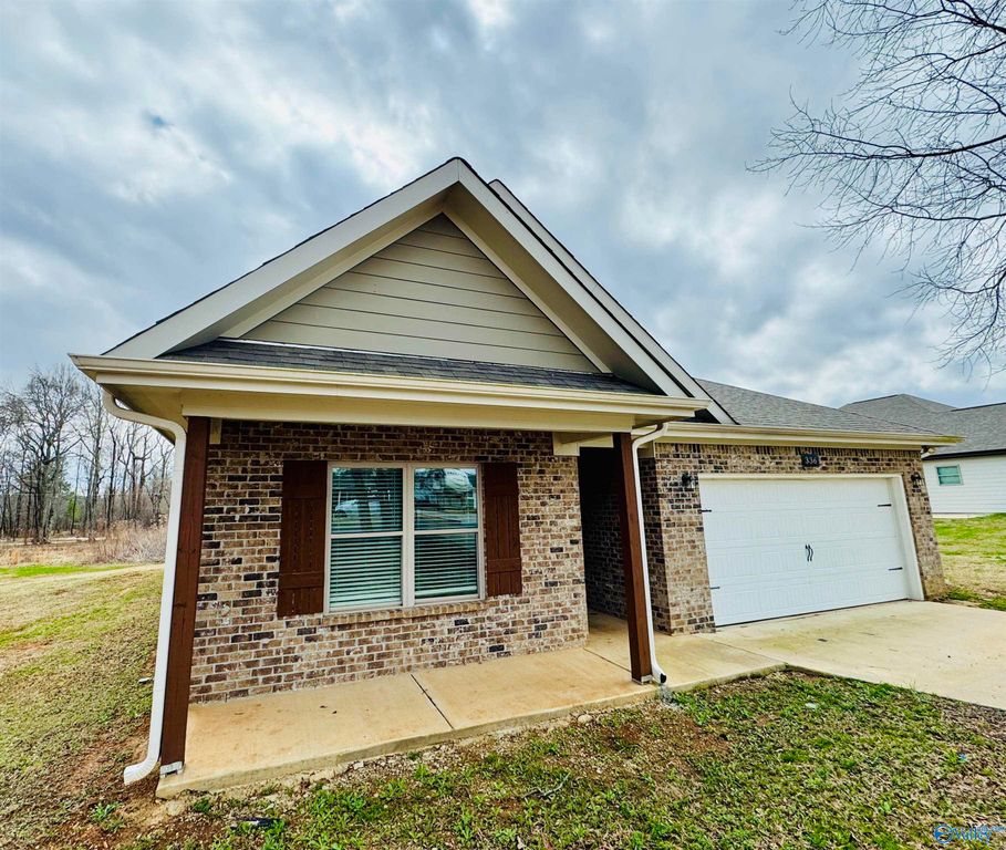 336 Shady Lane, Hazel Green, AL 35750