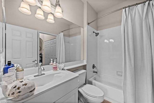 6295 Wilshire Pines CIR 607, Naples, FL 34109