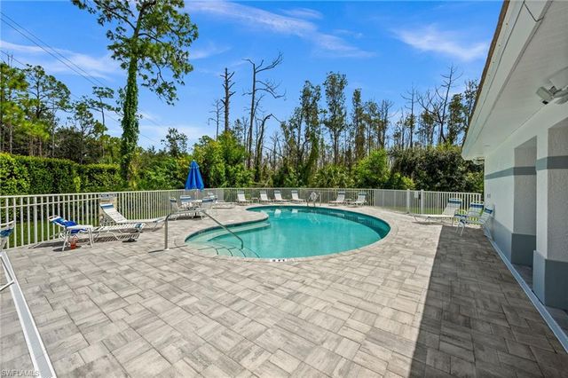 6295 Wilshire Pines CIR 607, Naples, FL 34109