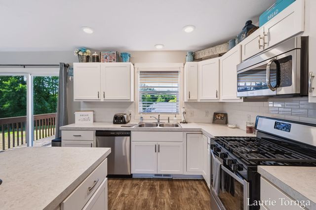1893 Pineridge Drive, Rutland Twp, MI 49058