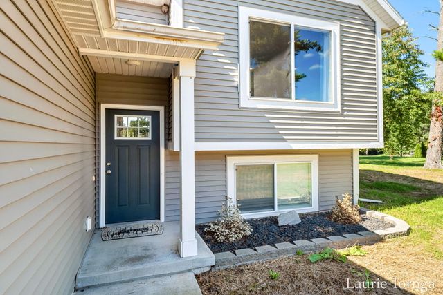 1893 Pineridge Drive, Rutland Twp, MI 49058