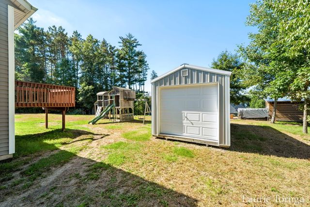 1893 Pineridge Drive, Rutland Twp, MI 49058