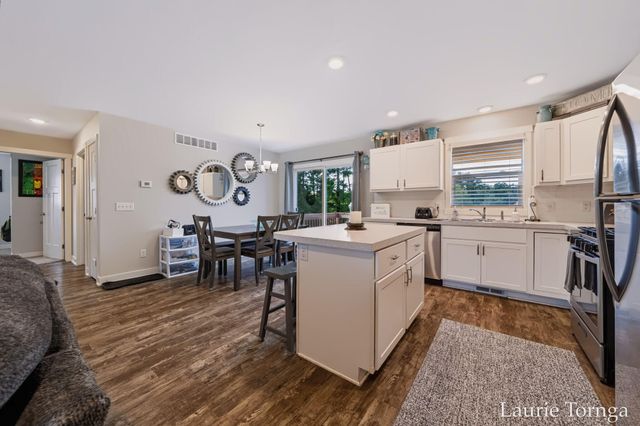 1893 Pineridge Drive, Rutland Twp, MI 49058