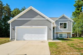 1893 Pineridge Drive, Rutland Twp, MI 49058