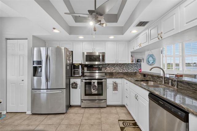 6251 SHORELINE DRIVE 2301, Seminole, FL 33708