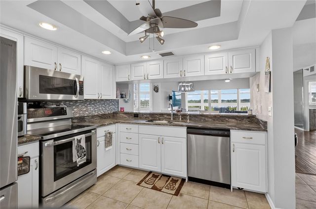 6251 SHORELINE DRIVE 2301, Seminole, FL 33708