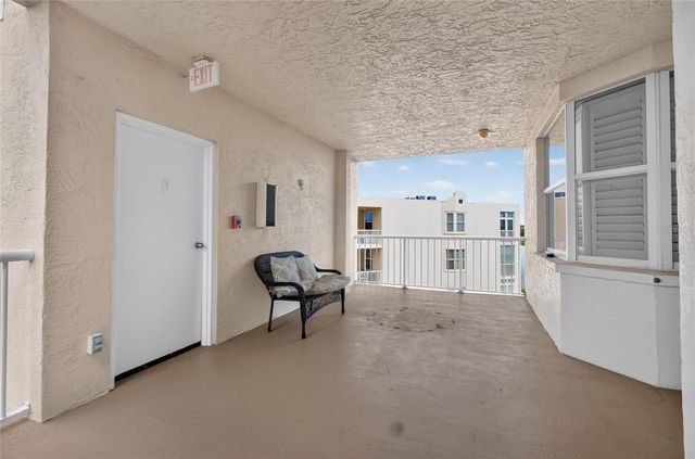6251 SHORELINE DRIVE 2301, Seminole, FL 33708