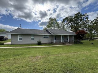4079 Tommy Street, Harrison, AR 72601