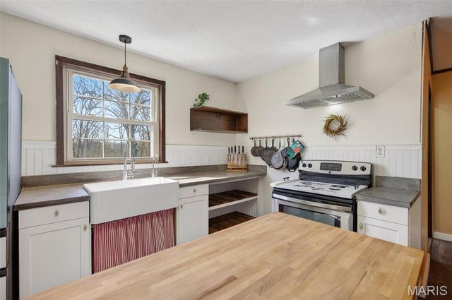 21944 Buford Lane, Waynesville, MO 65583