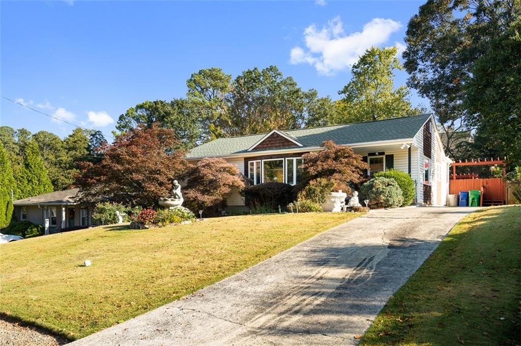 1789 Beacon Hill NE Boulevard, Atlanta, GA 30329