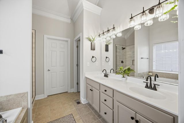 8165 Kaitlin Lane, Ooltewah, TN 37363