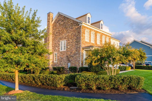 24584 BUCKWHEAT LN, Aldie, VA 20105