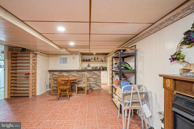 1651 CHARTER OAK AVE, Blackwood, NJ 08012