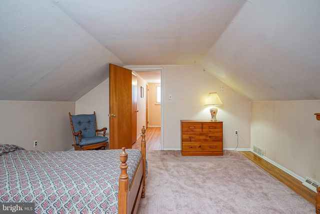 1651 CHARTER OAK AVE, Blackwood, NJ 08012