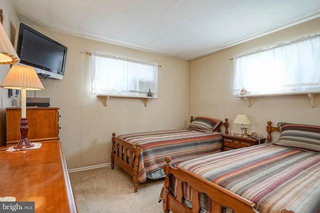 1651 CHARTER OAK AVE, Blackwood, NJ 08012